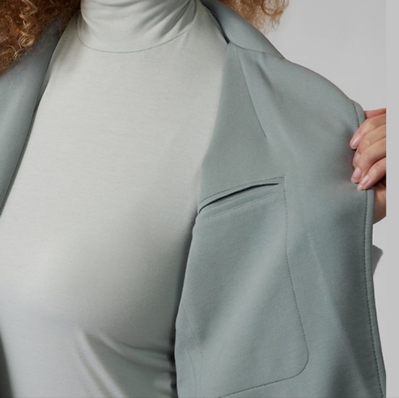 Athleta Eastbound Seafoam Blazer - Picture 7 of 7
